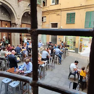 https://le-grazie-sopra-i-tetti.hotelitalianriviera.com