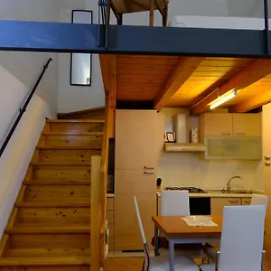 La Casa Dei Sarti Cozy Center Apartment Varenna